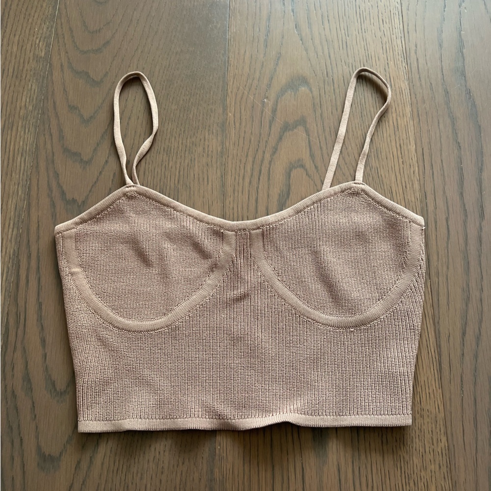 Signature 8 Top